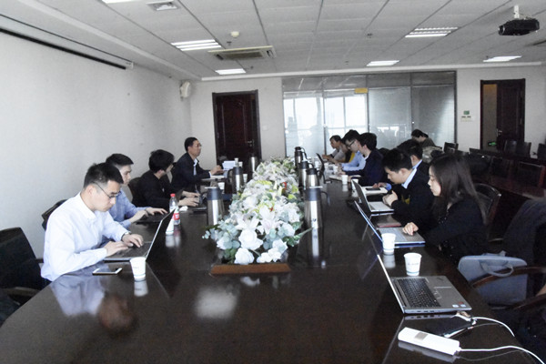 ������Ͷ���߽�����˳���ٿ�